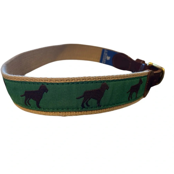 Little boys belt size 22. Hunter green with brown labs - Picture 6 of 8